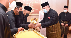 Majlis Santapan Malam Sempena Hari Keputeraan KDYMM Sultan Muhammad V
